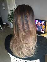 sarah coiffeuse styliste visagiste  domicile26400Crest