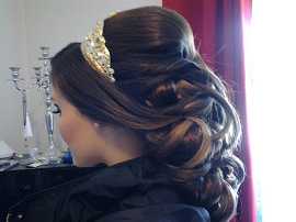 hind estheticienne coiffeuse a domicile 93120 La Courneuve