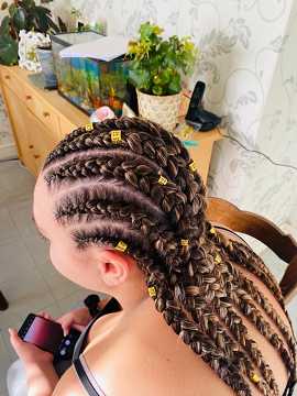 claudia tresses 69120 Vaulx en Velin