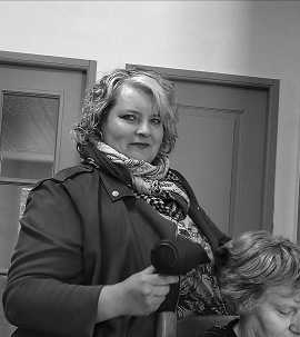 diana 1er club coiffure  domicile 27300 Saint Clair d`Arcey
