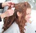 Adopter les coiffures avec des tresses comme les stars