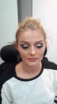 Liberty makeup artist93240Stains