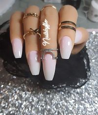 nailsbyflo31360Boussens