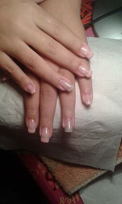 L`ongle au feminin 30840 Meynes